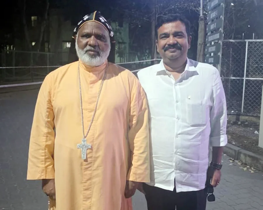 With Most Rev. Dr. Vincent Mar Paulos, Bishop of marthandam, kanyakumari.